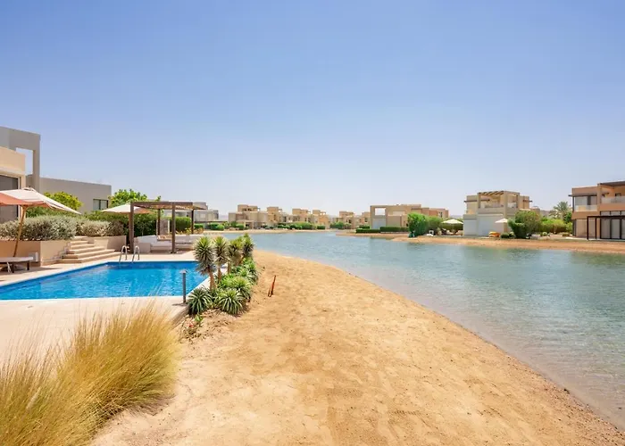Classy 4br In Tawila, El Gouna I Heated Pool & Lagoon Access الغردقة
