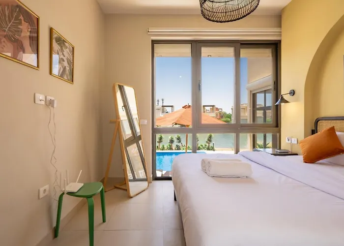 Classy 4br In Tawila, El Gouna I Heated Pool & Lagoon Access فيلة