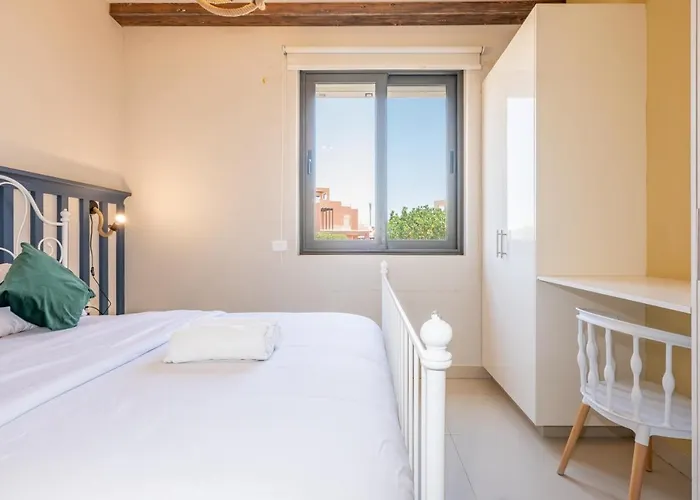 Classy 4br In Tawila, El Gouna I Heated Pool & Lagoon Access فيلة